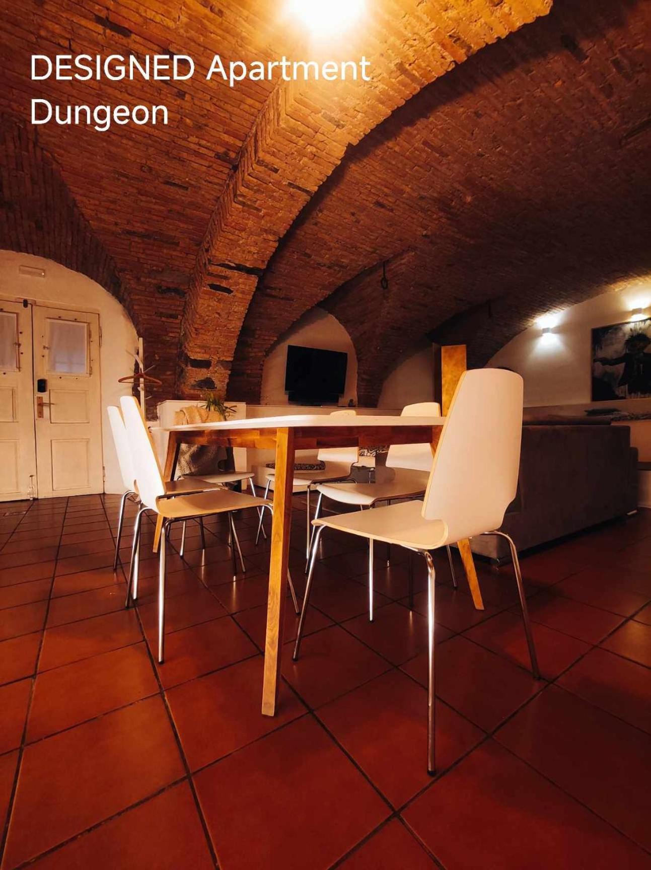Dungeon Apartment Liubliana Exterior foto